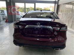 Nissan Maxima